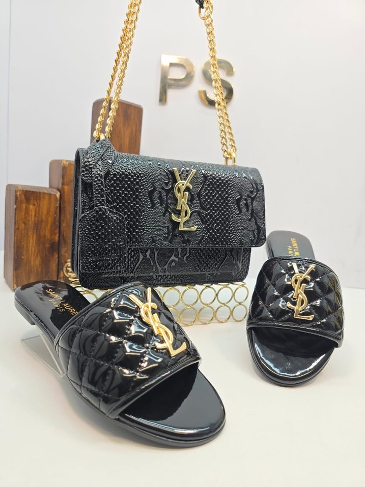 Desenli Zincir Detaylı Deri Çanta - Görsel 2