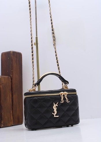 Zincir Detaylı Kadın Çanta - Görsel 2