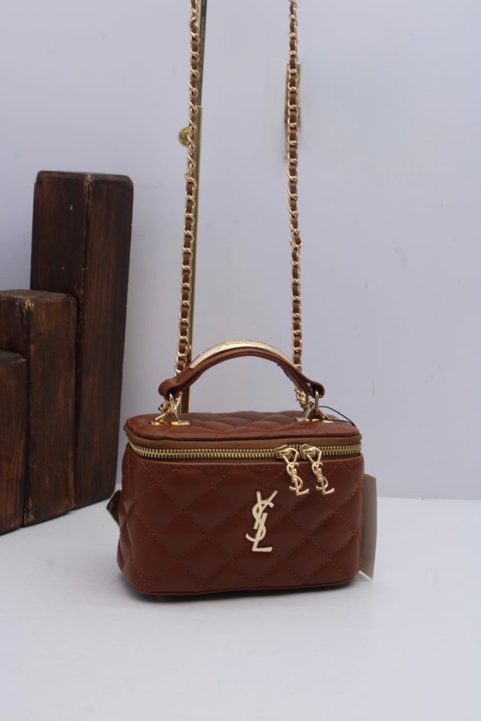 Zincir Detaylı Kadın Çanta - Görsel 5