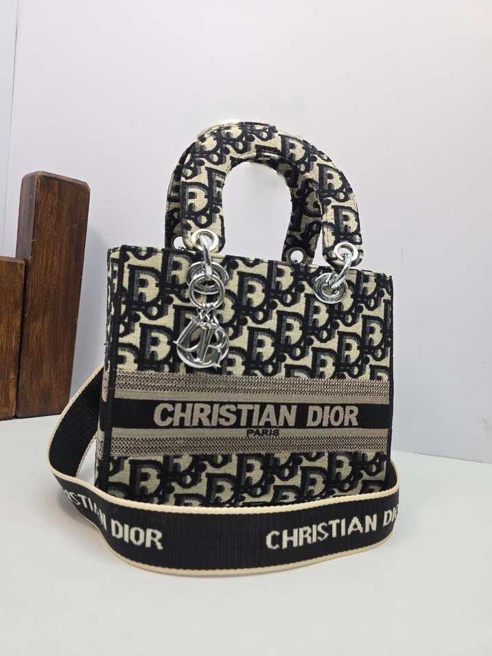 Christian Dior Kadın Çanta - Görsel 2
