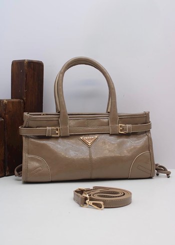 Parlak Kadın Deri Omuz Çantası - Görsel 4