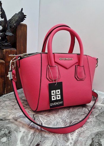 Gıvenchy Deri Kadın Çanta - Görsel 3