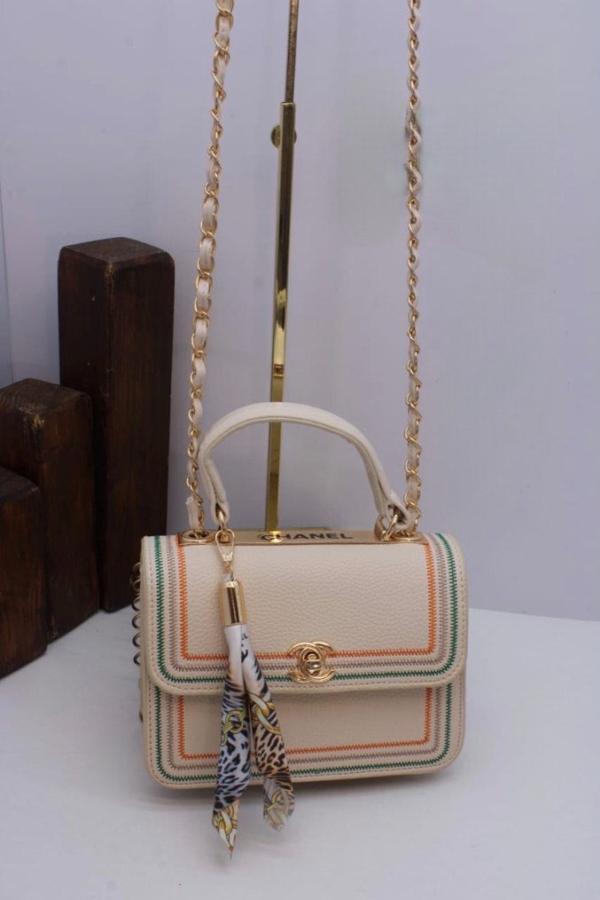 Renkli Desenli Zincir Detaylı Deri Kadın Çanta - Görsel 3