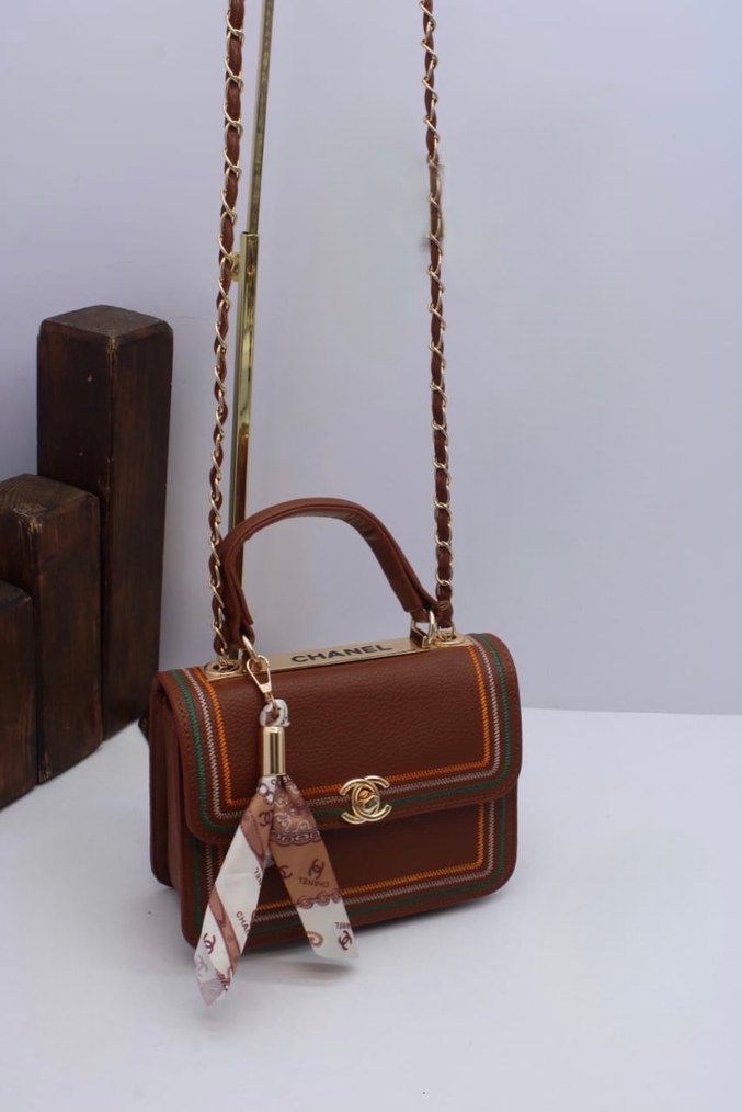 Renkli Desenli Zincir Detaylı Deri Kadın Çanta - Görsel 5