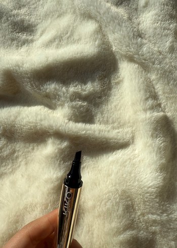 Kiko Suya Dayanıklı Eyeliner - Görsel 5