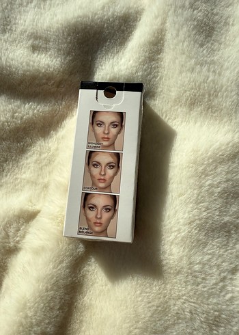 Wet n Wild Kontür ve Aydınlatıcı Stick - Görsel 2