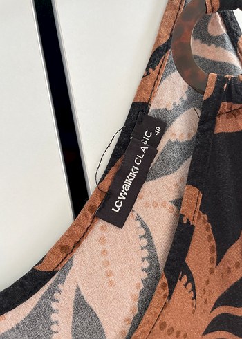 Bohem Desenli Kahverengi Askılı Bluz - Görsel 3