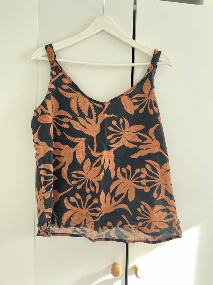 Bohem Desenli Kahverengi Askılı Bluz - Görsel 2