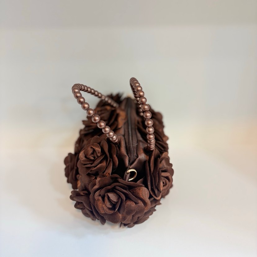 Kahverengi Çiçek Detaylı Zincirli Kadın Çanta - Görsel 3