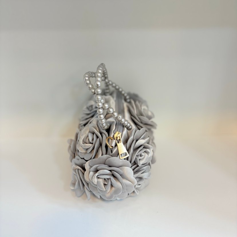 Boncuklu Çiçekli Gri Kadın Çanta - Görsel 2