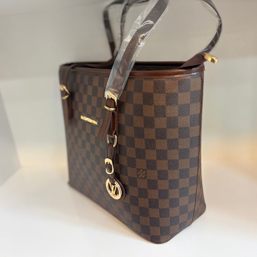 Louis Vuitton Kahverengi Kareli Deri Kadın Çanta - Görsel 3