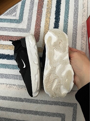 26 Beden Nike Çocuk Spor Ayakkabı