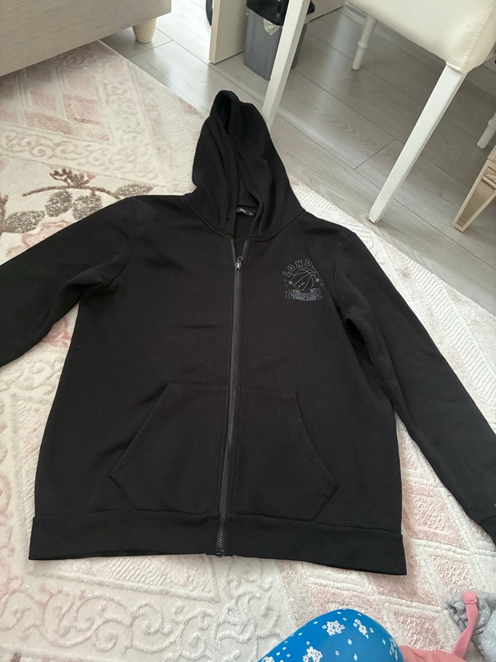 Siyah Fermuarlı Kapüşonlu Spor Ceket - Görsel 2