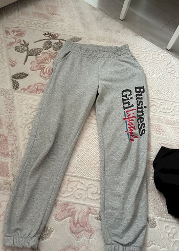 Gri Nakışlı Hamile Eşofman Altı - Görsel 2