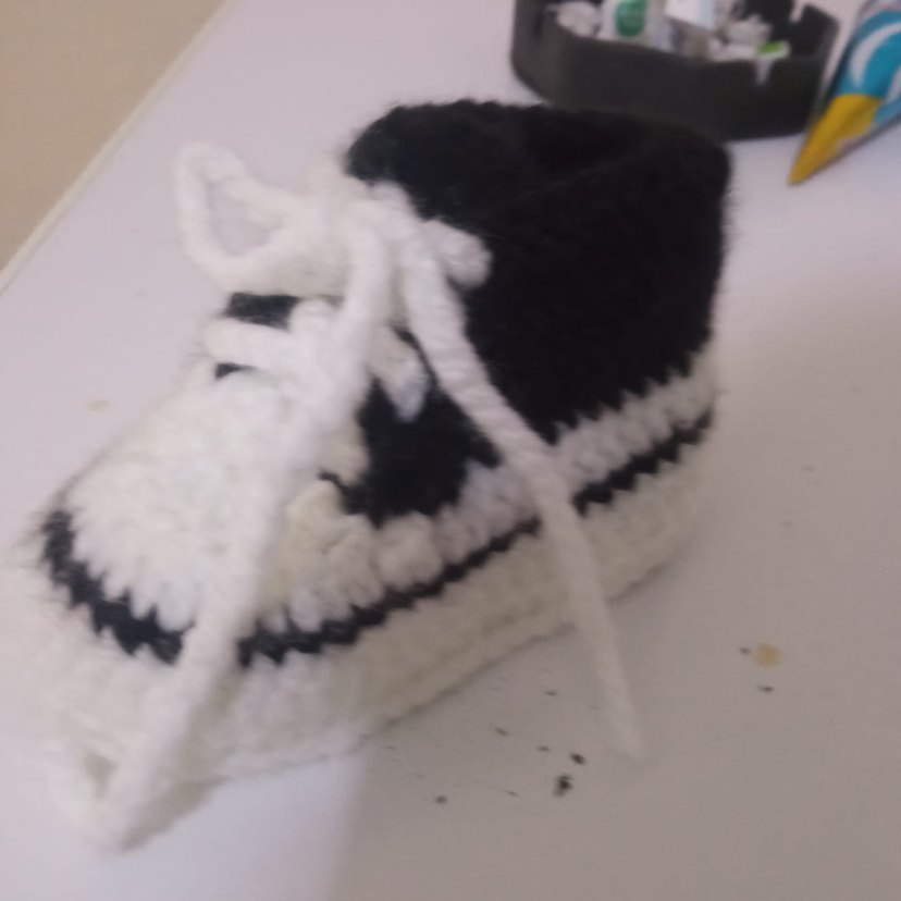 Erkek Bebek Örgü Beyaz Goth Bot - Görsel 2