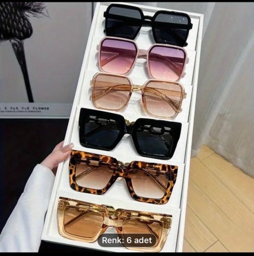 Parlak Yüzeyli 6'lı Kadın Güneş Gözlüğü Seti - Görsel 3
