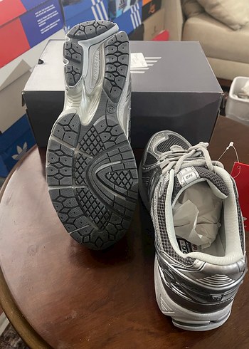 Orjinal New Balence gri Erkek ayakkabı/42 - Görsel 5