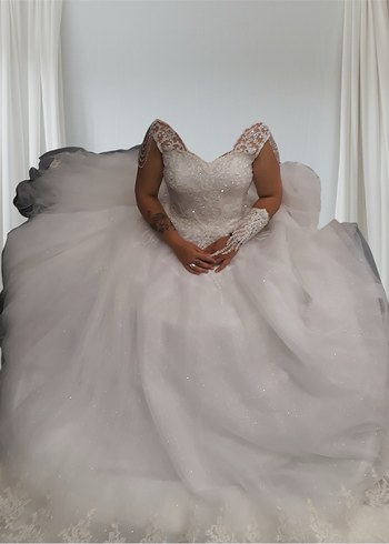 Dantel Detaylı Beyaz A Kesim Gelinlik - Görsel 2