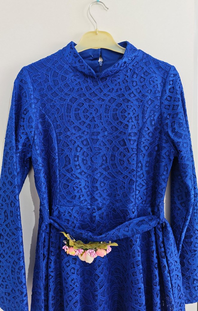 Uzun Kollu Mavi Güpür
 Desenli Uzun Elbise - Görsel 3