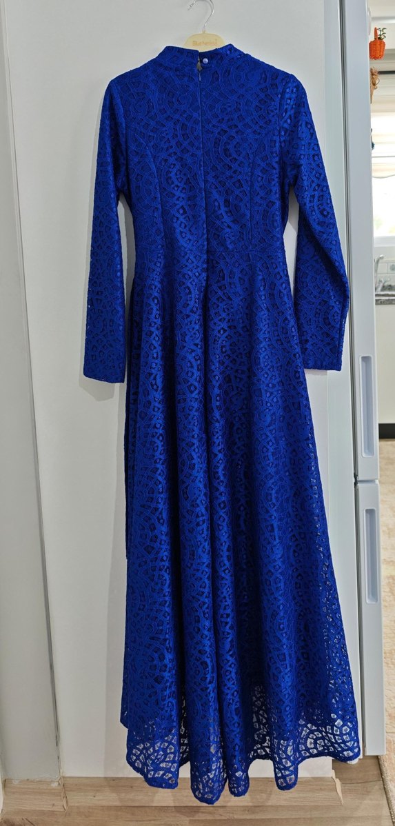 Uzun Kollu Mavi Güpür
 Desenli Uzun Elbise - Görsel 2