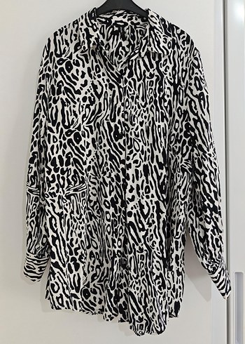 Uzun Kollu Zebra Desenli Kadın Gömlek - Görsel 2