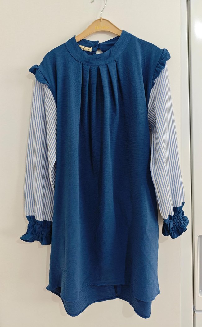 Uzun Kollu Mavi Kadın Tunik - Görsel 2