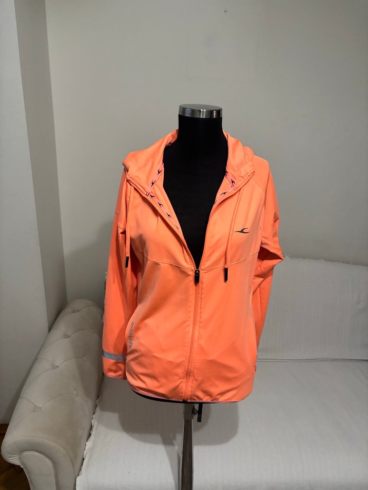 Turuncu Fermuarlı Kadın Spor Ceket - Görsel 2