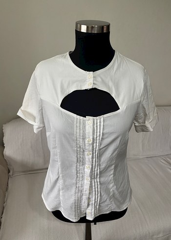 Düğmeli Kısa Kollu Beyaz Kadın Gömlek - Görsel 3