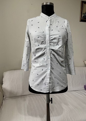 Düğmeli V Yaka Kadın Gömlek - Görsel 3