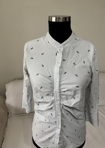 Düğmeli V Yaka Kadın Gömlek - Görsel 4