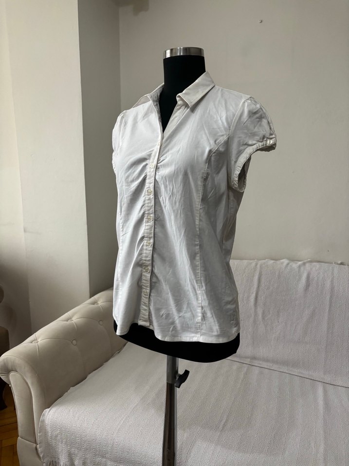Beyaz Kısa Kollu Kadın Gömlek - Görsel 3