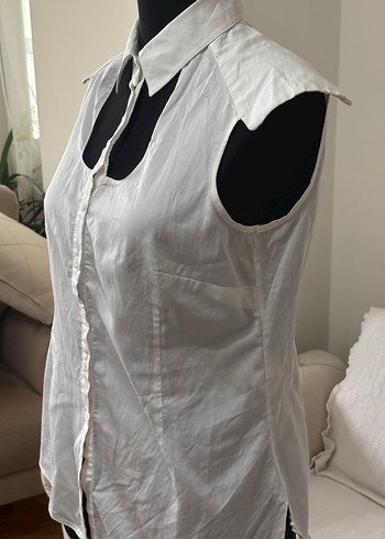 Kadın Beyaz Kolsuz Klasik Gömlek - Görsel 3