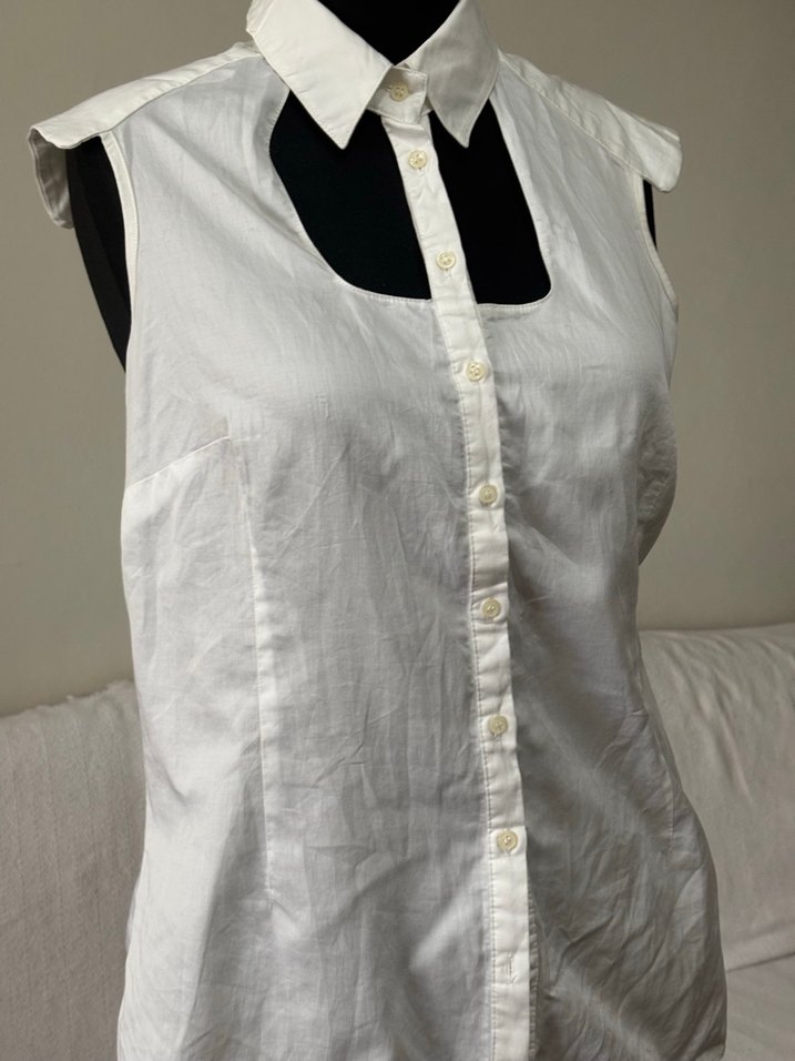 Kadın Beyaz Kolsuz Klasik Gömlek - Görsel 2