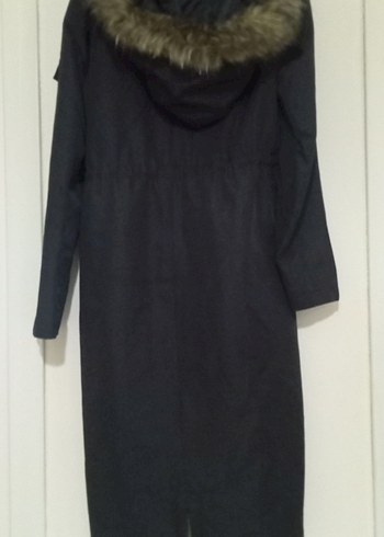 Düğmeli Siyah Uzunn Kaban - Görsel 2