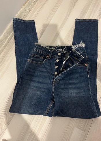 H&M Yuksek Bel Koyu Mavi Denim Jean Rahat Ve Sik