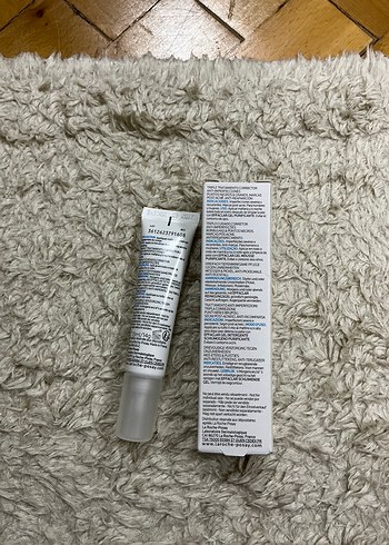 La Roche-Posay Kadın Nemlendirici Krem - Görsel 3