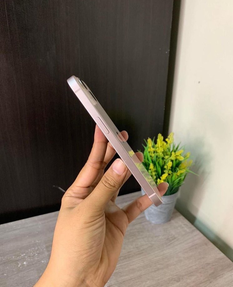 iPhone 13 Pembe Türkiye Cihazı - Görsel 3