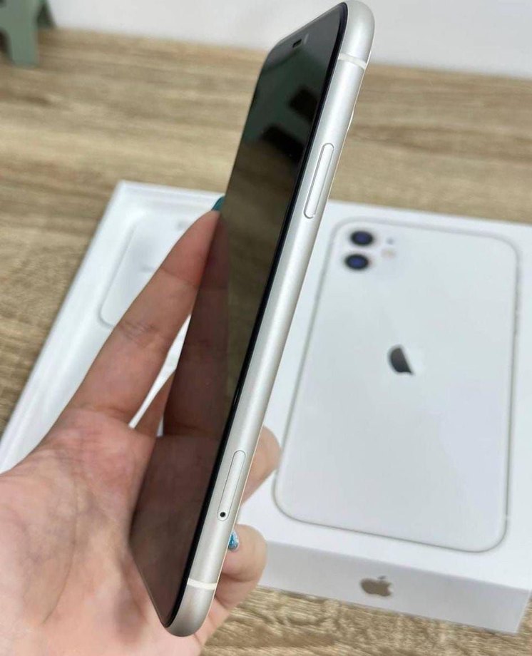 Beyaz iPhone 11 Türkiye Cihazı - Görsel 5