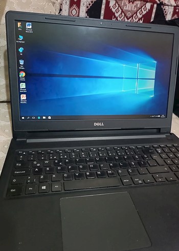 Dell Siyah Dizüstü Bilgisayar ve Kablosuz Fare şarjiyla beraber - Görsel 2