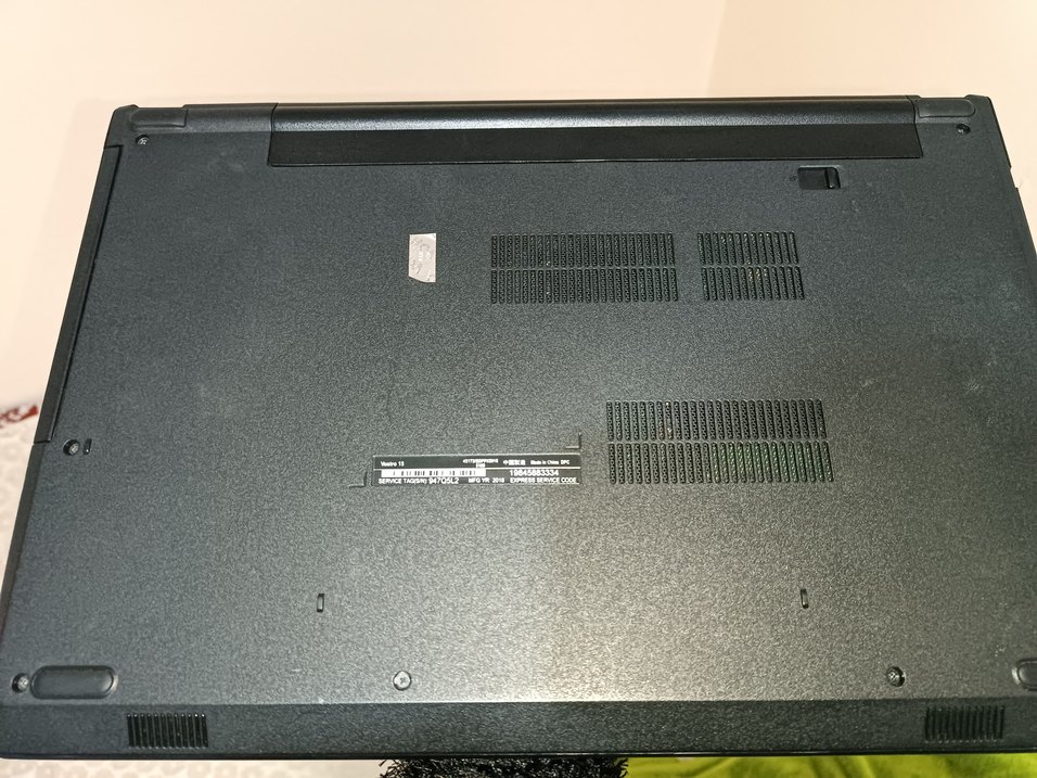 Dell Siyah Dizüstü Bilgisayar ve Kablosuz Fare şarjiyla beraber - Görsel 5