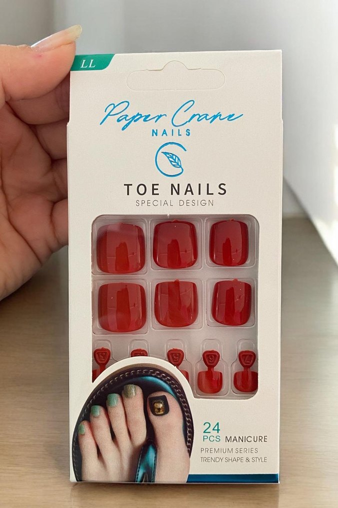 Bordo Renkli Takma Ayak Tırnakları - Görsel 2