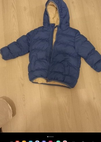 Kapüşonlu Mavi Erkek Çocuk Mont - Görsel 2