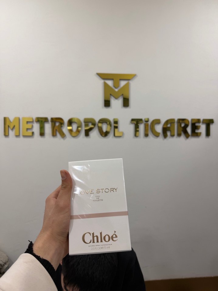 Invictus Erkek Parfümü - Love Story Bayan Parfümü - Görsel 2