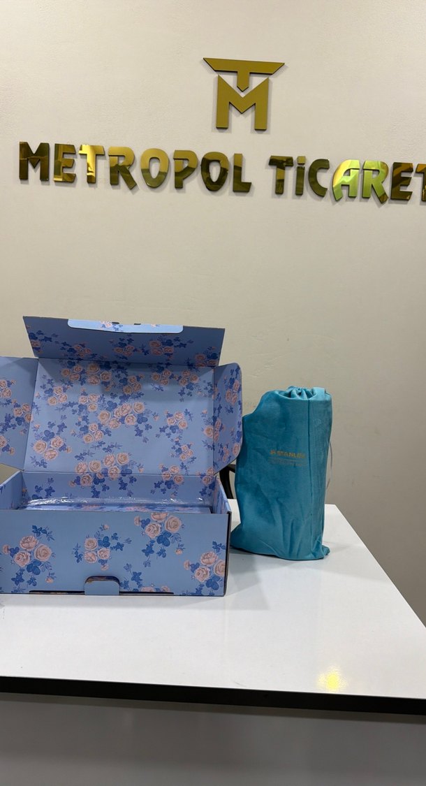 Mavi gül desenli Çantalı  çelik Stanley Termos 1.18L - Görsel 3