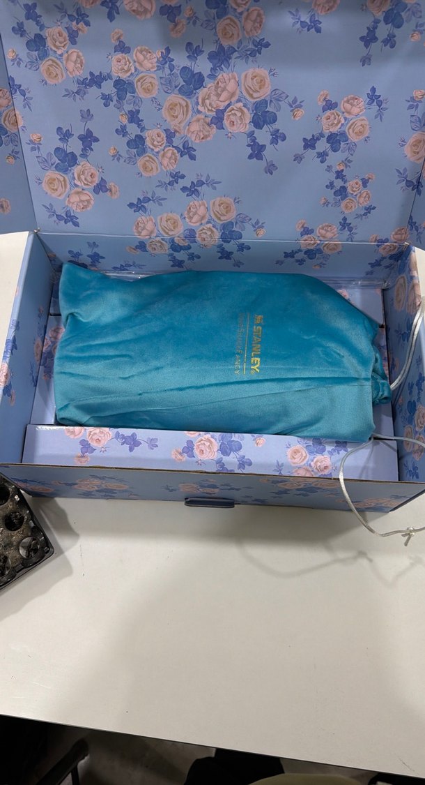 Mavi gül desenli Çantalı  çelik Stanley Termos 1.18L - Görsel 4