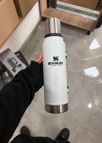 Stanley Pembe ve Beyaz  Çelik Termos 1.4 L - Görsel 2