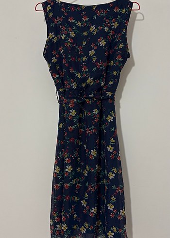 Çiçek Desenli Lacivert Uzun Elbise - Görsel 3