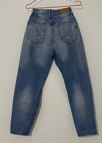 Bershka Kadın Mavi Mom Jean Pantolon - Görsel 4