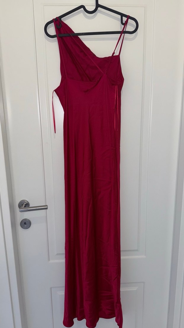 Bordo Drapeli Tek Omuzlu Uzun Elbise - Görsel 2