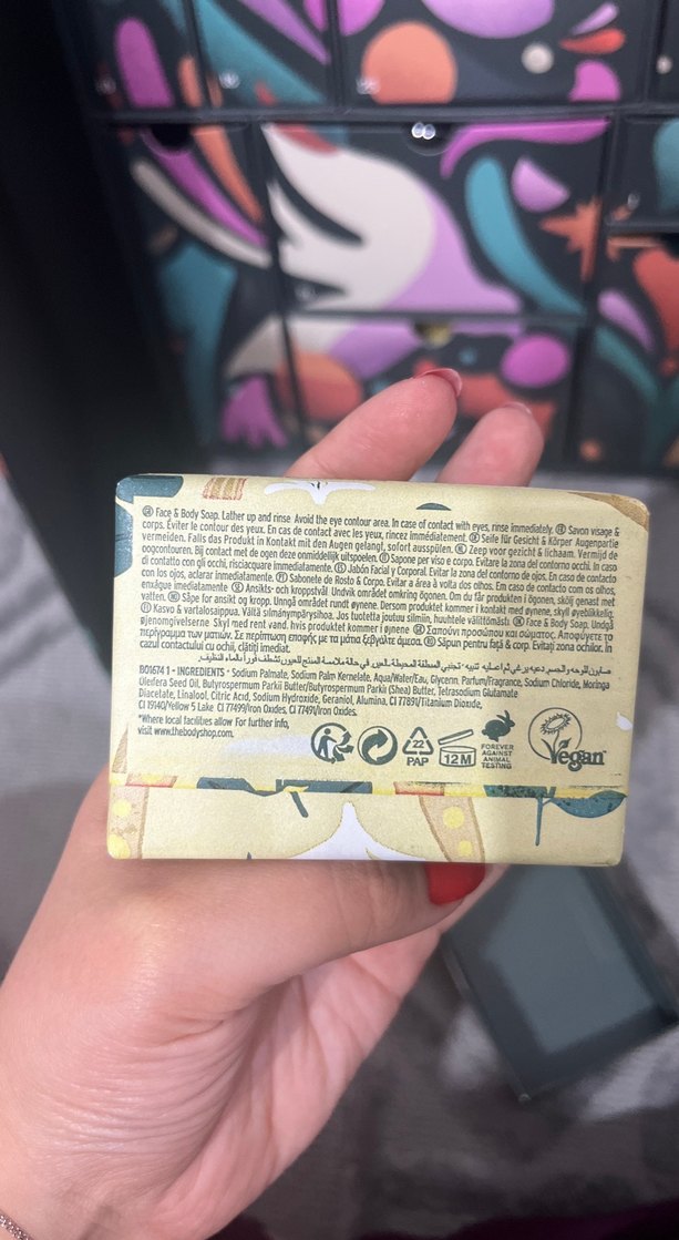 The Body Shop Moringa Yüz ve Vücut Sabunu 100g - Görsel 3